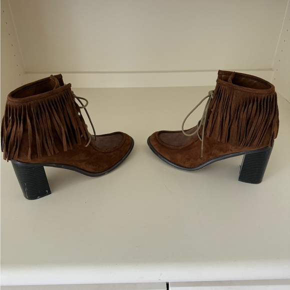 Anthropologie Vanessa Wu Brown Fringe Booties Size 41/9.5 - Picture 6 of 9